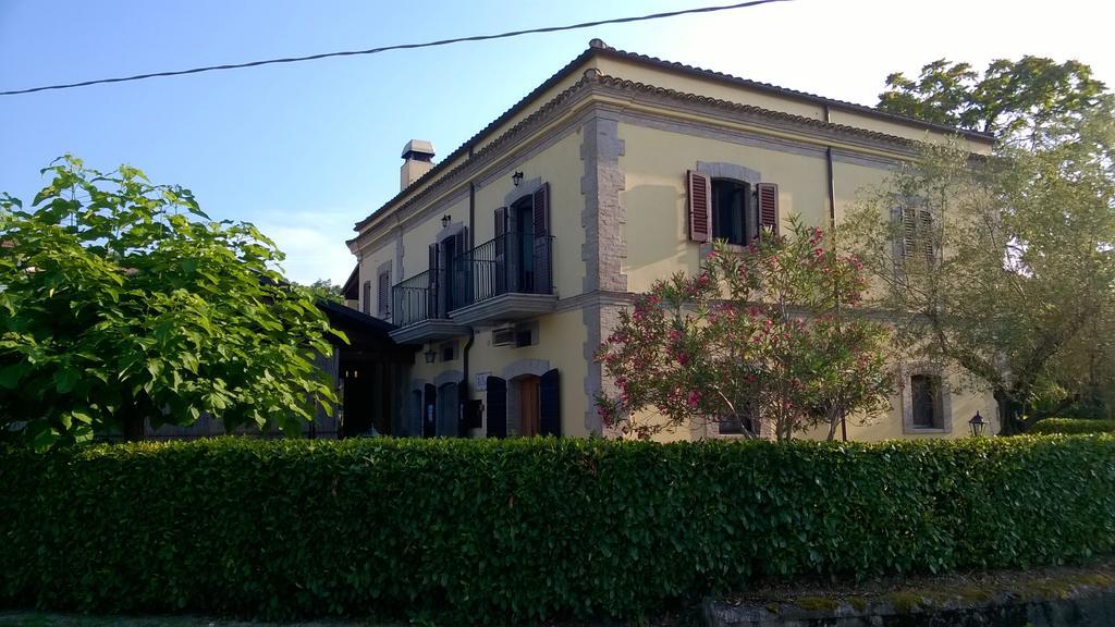 Agriturismo Za Beata Bed and Breakfast Penna Sant'Andrea Buitenkant foto